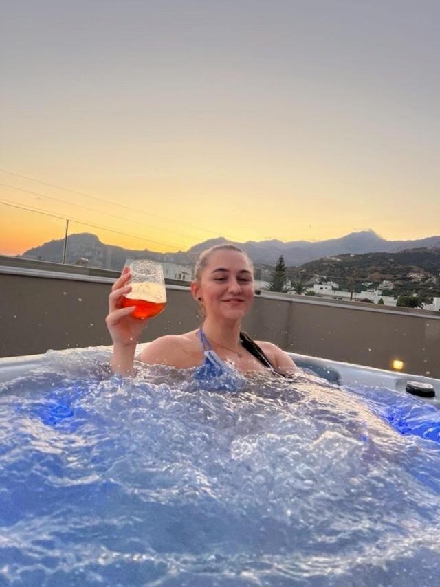 Belvedere Luxury Apartments & Spa Plakiász Kültér fotó